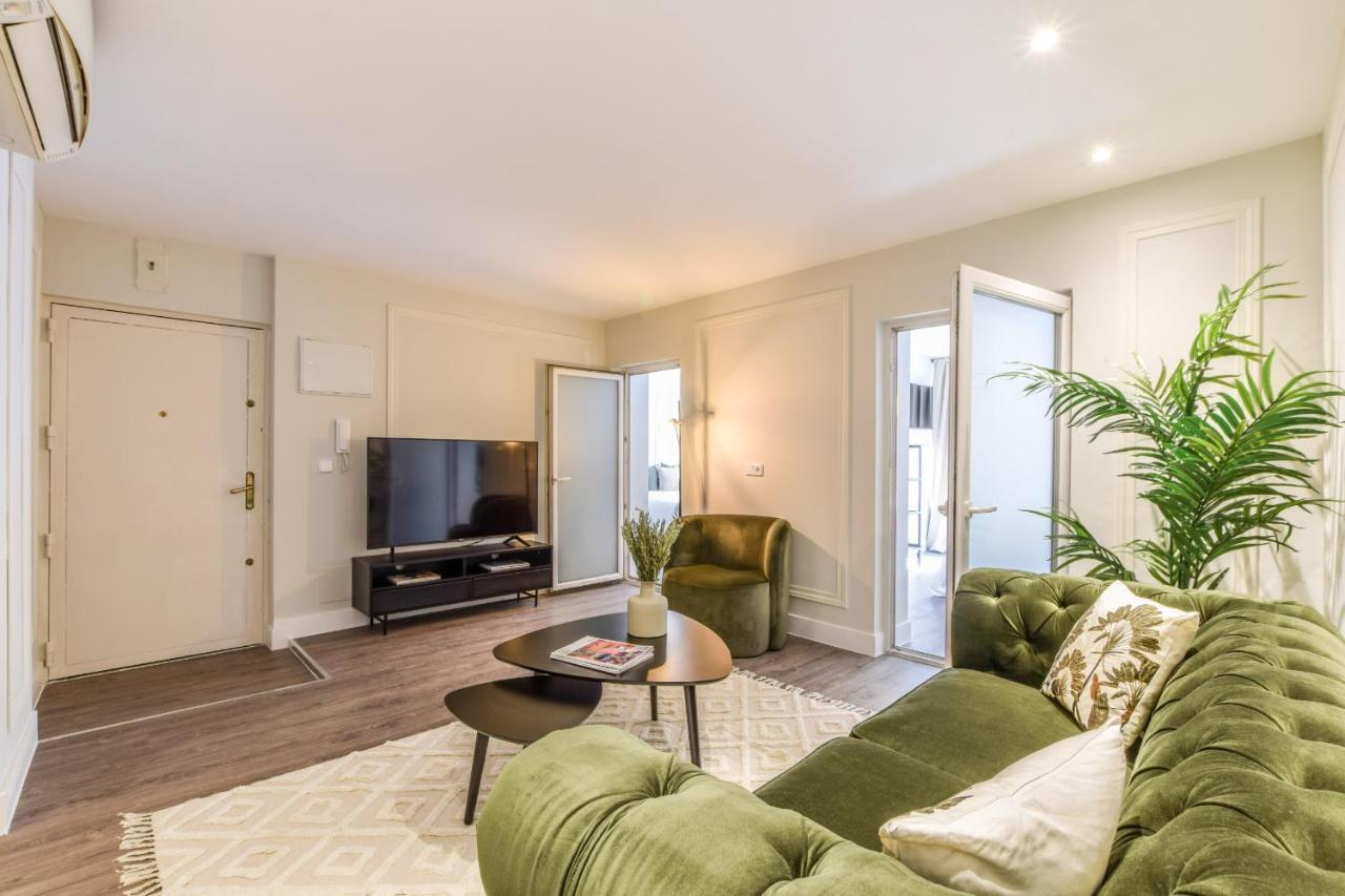 Acogedor Apartamento Gran Via -No Ascensor- Madrid Extérieur photo